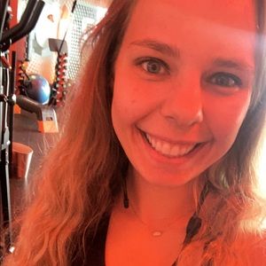 Meet your Posher, Kendra